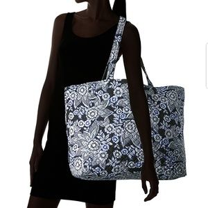 Vera Bradley Iconic Grand Tote